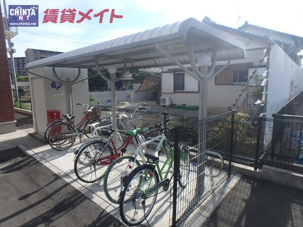 高田本山駅 徒歩13分 1階の物件外観写真